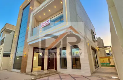 Villa - 5 Bedrooms - 4 Bathrooms for rent in Ajman Corniche Residences - Ajman Corniche Road - Ajman