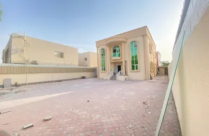 Villa - 5 Bedrooms - 6 Bathrooms for sale in Al Mowaihat 2 - Al Mowaihat - Ajman