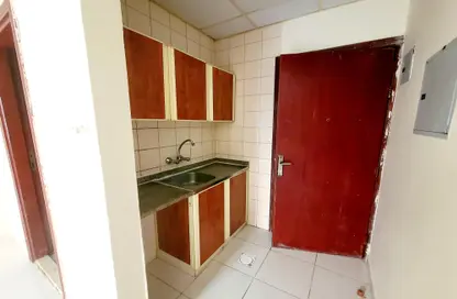 Apartment - 1 Bathroom for rent in SG Muwaileh Building - Muwaileh - Sharjah