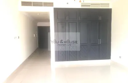 Apartment - 1 Bathroom for sale in Le Grand Chateau - Jumeirah Village Circle - Dubai