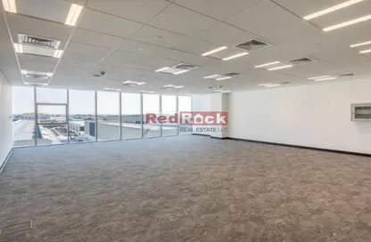 Office Space - Studio for rent in Dubai Commercity - Umm Ramool - Dubai