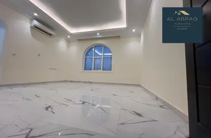 Apartment - 1 Bathroom for rent in Shakhbout City - Abu Dhabi