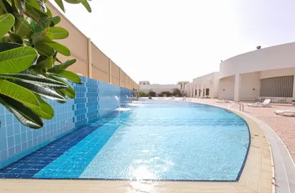 Apartment - 2 Bedrooms - 3 Bathrooms for rent in Al Dafeinah - Asharej - Al Ain