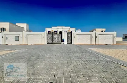 Apartment - 1 Bedroom - 2 Bathrooms for rent in Madinat Al Riyad - Abu Dhabi