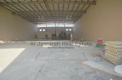 Warehouse - Studio - 1 Bathroom for rent in Old Industrial Area - Umm Al Quwain