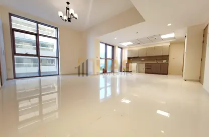 Apartment - 1 Bathroom for rent in Sheikh Zayed Road - Dubai