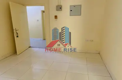 Apartment - 2 Bedrooms - 1 Bathroom for rent in Al Mamzar - Sharjah - Sharjah