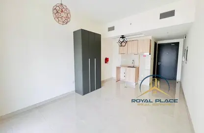 Apartment - 1 Bedroom - 2 Bathrooms for rent in AG Tower - Business Bay - Dubai