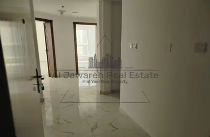 Apartment - 3 Bedrooms - 3 Bathrooms for sale in Oasis Tower - Al Rashidiya 1 - Al Rashidiya - Ajman