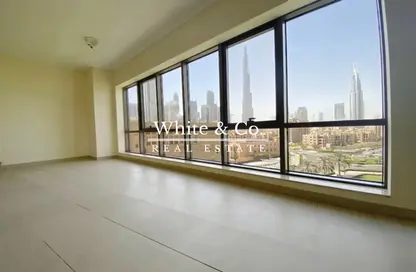 Apartment - 2 Bedrooms - 3 Bathrooms for sale in South Ridge 1 - South Ridge - Downtown Dubai - Dubai