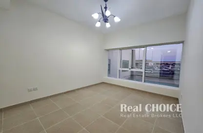 Apartment - 1 Bedroom - 2 Bathrooms for rent in Infinity Building - Sheikh Zayed Road - Dubai