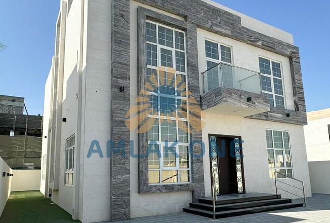 Villa - 4 Bedrooms - 5 Bathrooms for sale in Alreeman - Al Shamkha - Abu Dhabi