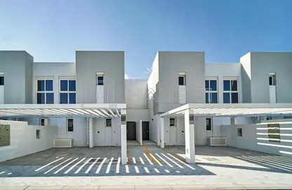 Townhouse - 3 Bedrooms - 4 Bathrooms for rent in Arabella Townhouses 3 - Arabella Townhouses - Mudon - Dubai