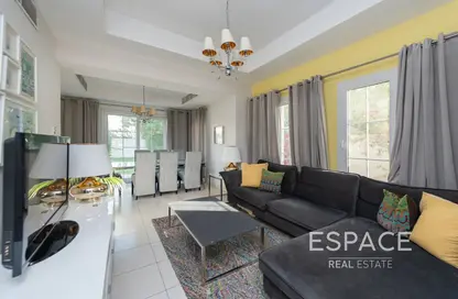 Villa - 3 Bedrooms - 2 Bathrooms for rent in Springs 7 - The Springs - Dubai