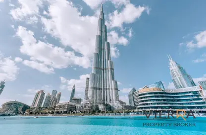 Apartment - 2 Bedrooms - 3 Bathrooms for rent in Burj Khalifa Zone 2B - Burj Khalifa Area - Downtown Dubai - Dubai