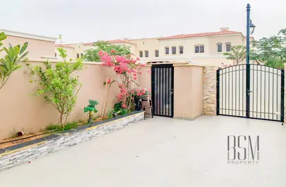 Villa - 3 Bedrooms - 4 Bathrooms for sale in Casa Viva - Serena - Dubai