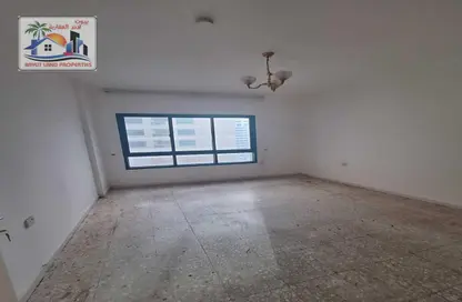 Apartment - 3 Bedrooms - 3 Bathrooms for rent in Bukhatir Tower - Al Majaz 3 - Al Majaz - Sharjah