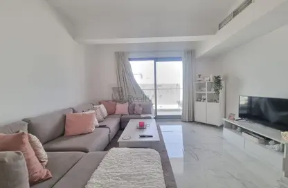 Apartment - 1 Bedroom - 2 Bathrooms for sale in Golden Dream Tower 1 - Jumeirah Village Circle - Dubai