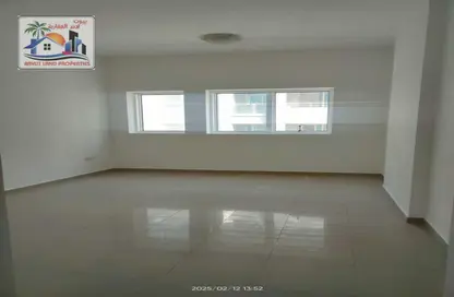 Apartment - 2 Bedrooms - 2 Bathrooms for rent in Al Khan Lagoon - Al Khan - Sharjah