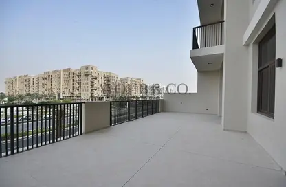 Apartment - 2 Bedrooms - 2 Bathrooms for sale in Jenna Main Square 2 - Jenna Main Square - Town Square - Dubai