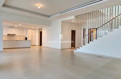 Apartment - 3 Bedrooms - 4 Bathrooms for sale in Canal Front Residence 6 - Canal Front Residences - Al Wasl - Dubai