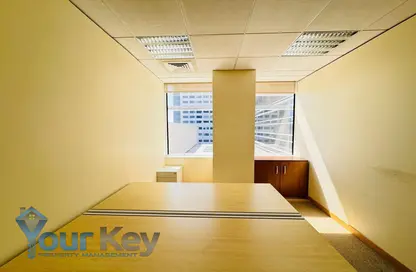 Business Centre - Studio - 1 Bathroom for rent in Convention Tower - Trade Centre Second - World Trade Center - Dubai