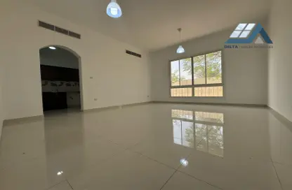 Apartment - 1 Bedroom - 1 Bathroom for rent in Khalifa City B - Khalifa City - Abu Dhabi