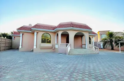 Villa - 5 Bedrooms - 5 Bathrooms for rent in Zakher - Al Ain