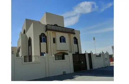 Apartment - 1 Bathroom for rent in Mohamed Bin Zayed Centre - Mohamed Bin Zayed City - Abu Dhabi