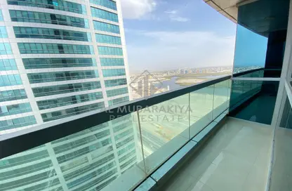 Apartment - 2 Bedrooms - 3 Bathrooms for rent in Julphar Towers - Al Nakheel - Ras Al Khaimah