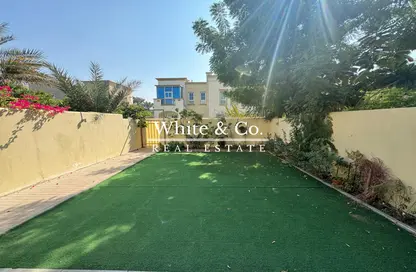 Villa - 2 Bedrooms - 3 Bathrooms for rent in Springs 15 - The Springs - Dubai