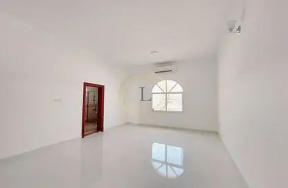 Villa - 5 Bedrooms for rent in Ramlat Zakher - Zakher - Al Ain