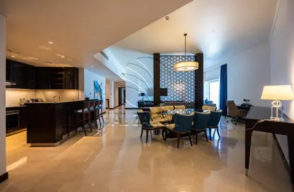 Apartment - 3 Bedrooms - 4 Bathrooms for sale in Fairmont Marina Residences - The Marina - Abu Dhabi