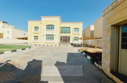 Villa - 7 Bedrooms for rent in Mohamed Bin Zayed City - Abu Dhabi