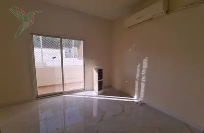 Apartment - 3 Bedrooms - 2 Bathrooms for rent in Al Kewaitat - Central District - Al Ain