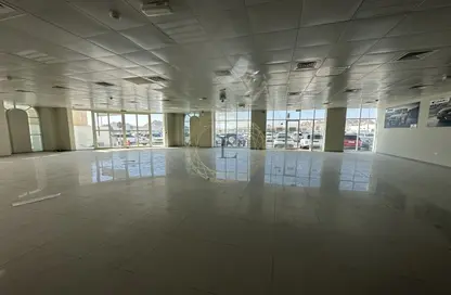 Show Room - Studio for rent in Al Sinaiya - Al Ain