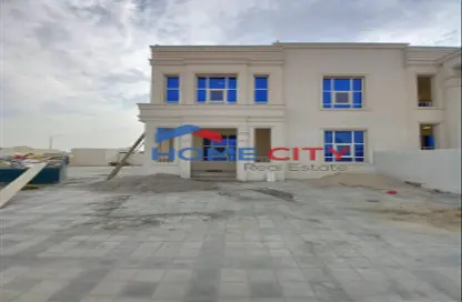 Villa - 4 Bedrooms - 3 Bathrooms for rent in Madinat Al Riyad - Abu Dhabi