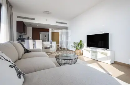 Apartment - 2 Bedrooms - 2 Bathrooms for sale in Le Pont - La Mer - Jumeirah - Dubai