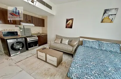 Apartment - 1 Bathroom for rent in Al Zahia - Muwaileh Commercial - Sharjah