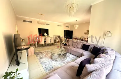 Apartment - 3 Bedrooms - 5 Bathrooms for sale in Ritaj G - Ritaj (Residential Complex) - Dubai Investment Park (DIP) - Dubai