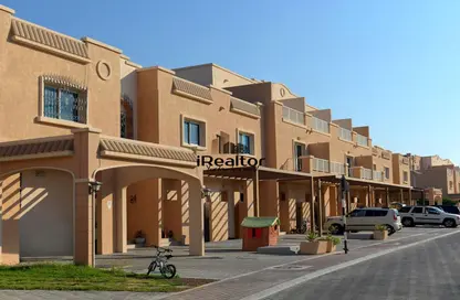 Villa - 4 Bedrooms - 5 Bathrooms for rent in Mediterranean Style - Al Reef Villas - Al Reef - Abu Dhabi