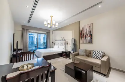 Apartment - Studio - 1 Bathroom for rent in Elite Downtown Residence - Downtown Dubai - Dubai