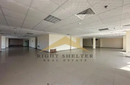 Full Floor - Studio - 3 Bathrooms for rent in Cornich Ras Al Khaima - Ras Al Khaimah