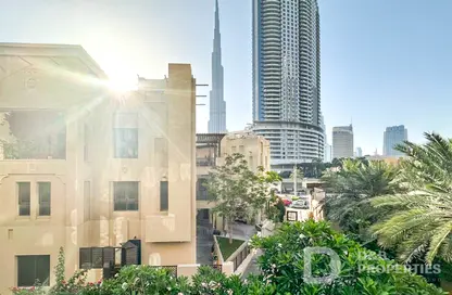 Apartment - 2 Bedrooms - 3 Bathrooms for sale in Yansoon 4 - Yansoon - Old Town - Dubai