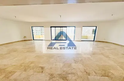 Duplex - 3 Bedrooms - 4 Bathrooms for rent in Corniche Road - Abu Dhabi