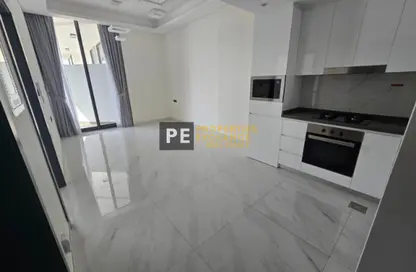 Apartment - 1 Bedroom - 2 Bathrooms for rent in Samana Park Views - Arjan - Dubai