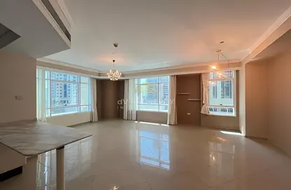 Apartment - 2 Bedrooms - 3 Bathrooms for sale in Marina Crown - Dubai Marina - Dubai