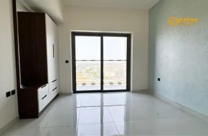 Apartment - 1 Bathroom for rent in Lawnz by Danube Block 2 - Lawnz by Danube - International City - Dubai