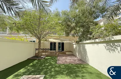 Villa - 2 Bedrooms - 2 Bathrooms for rent in District 12 - Jumeirah Village Circle - Dubai