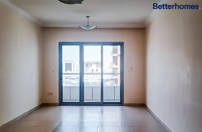 Apartment - 2 Bedrooms - 3 Bathrooms for sale in Style Tower - Al Khan Lagoon - Al Khan - Sharjah